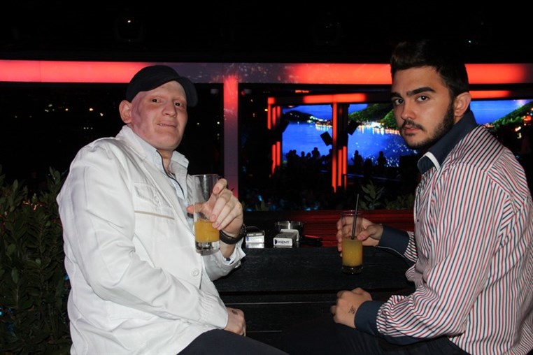NDU SKYBAR Full Of Stars